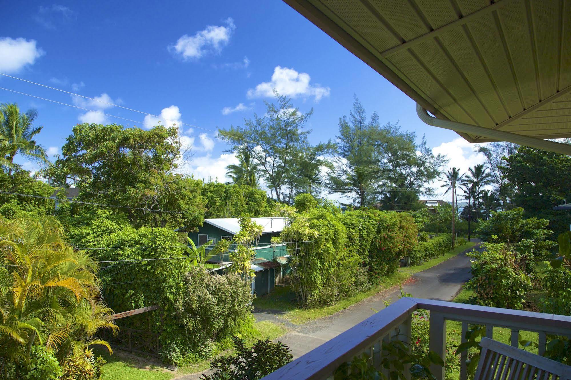 Hale Ho'O Maha Bed And Breakfast Hanalei Exterior photo